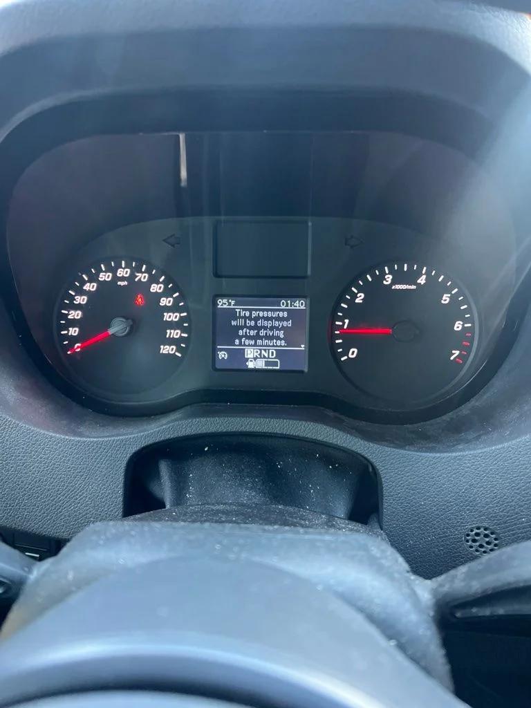 mercedes-benz sprinter cargo van 2019 W1W70BGY0KT018039 image mercedes-benz sprinter cargo van 2019 W1W70BGY0KT018039 image